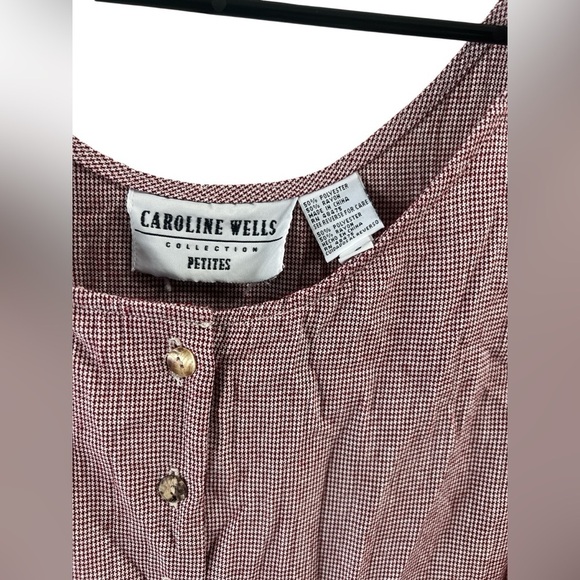 Vintage red and white cottage core midi button down dress - Picture 3 of 4